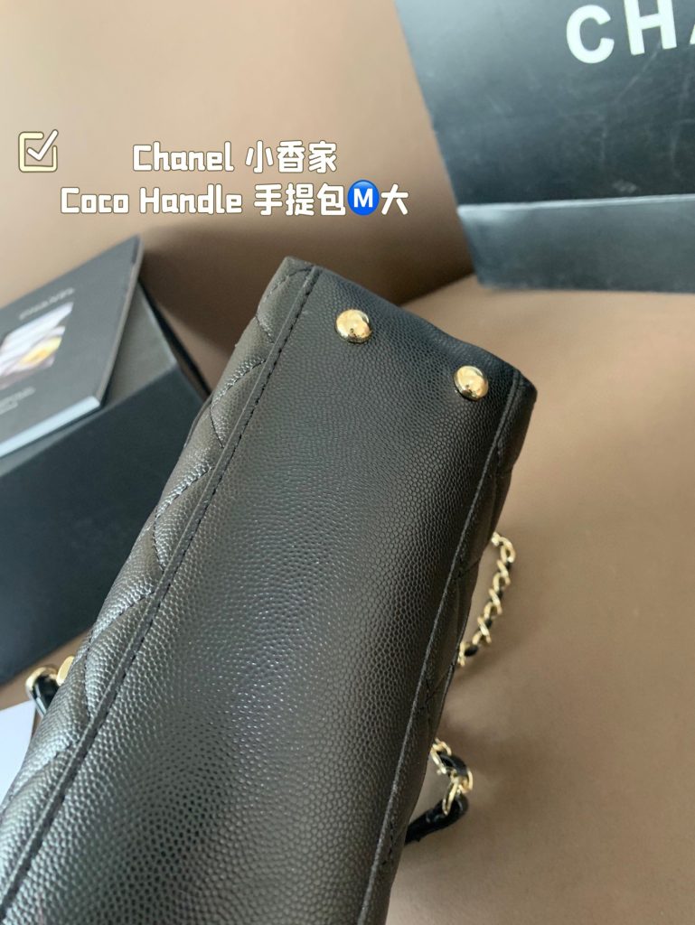 Chanel ココハンドル ミニボストンバッグ 黒 2色入 🖤 - 画像 5