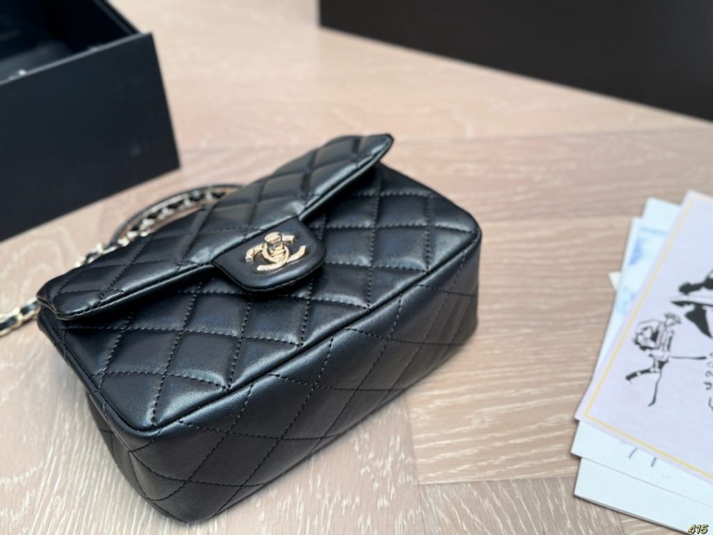 CHANEL ブラック ファッションショルダーバッグ 💼 2way 可愛いデザイン - 画像 6