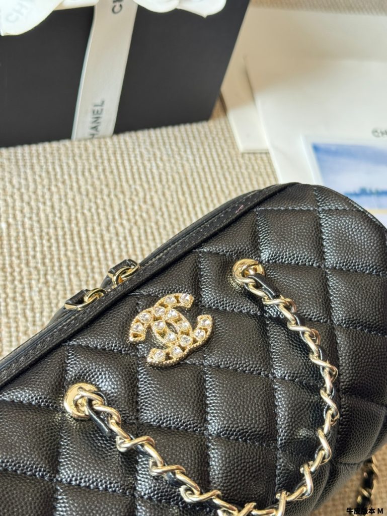 エレガントな CHANEL バッグ 黒 1色入 🖤 - 画像 7