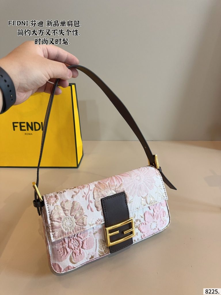 FENDI フェンディ 花柄 ミニ ショルダーバッグ 2色入 🌸 - 画像 8