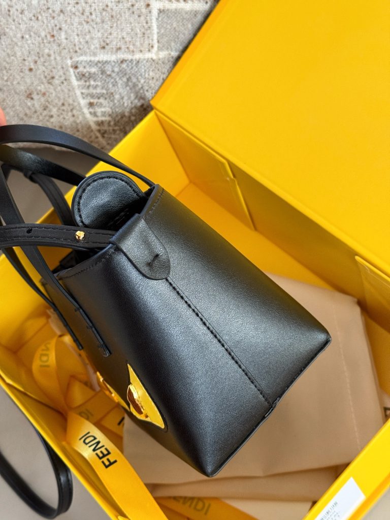 Fendi フェンディ 小怪獣トート 2色入 🎁 - 画像 3