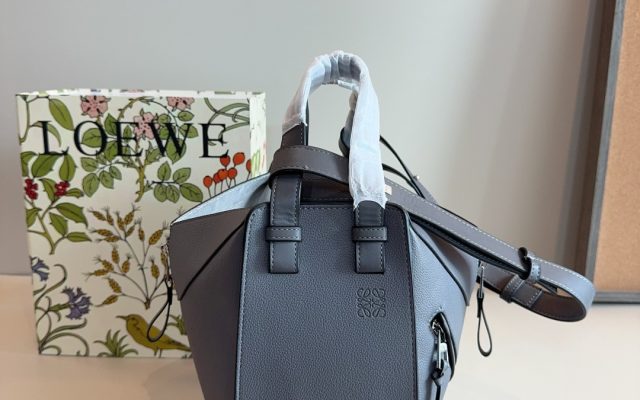 ブラック系財布・小物を服に合わせるなら見るべき3点