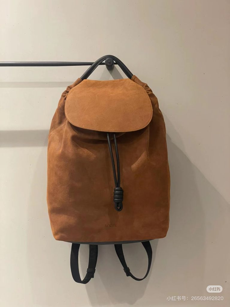 ロエベ スエード リュックサック ブラウン 1色入 🎒 - 画像 4