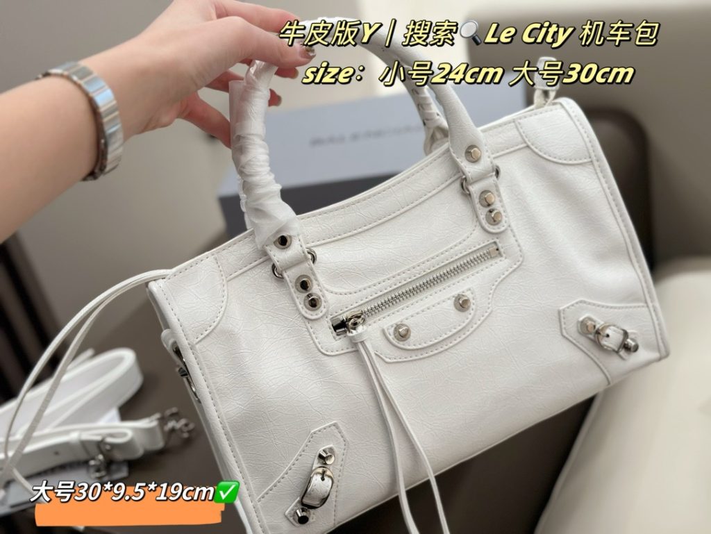 バレンシアガ レディース バッグ 2色 24cm 30cm 白 レザー 🛍️ - 画像 3