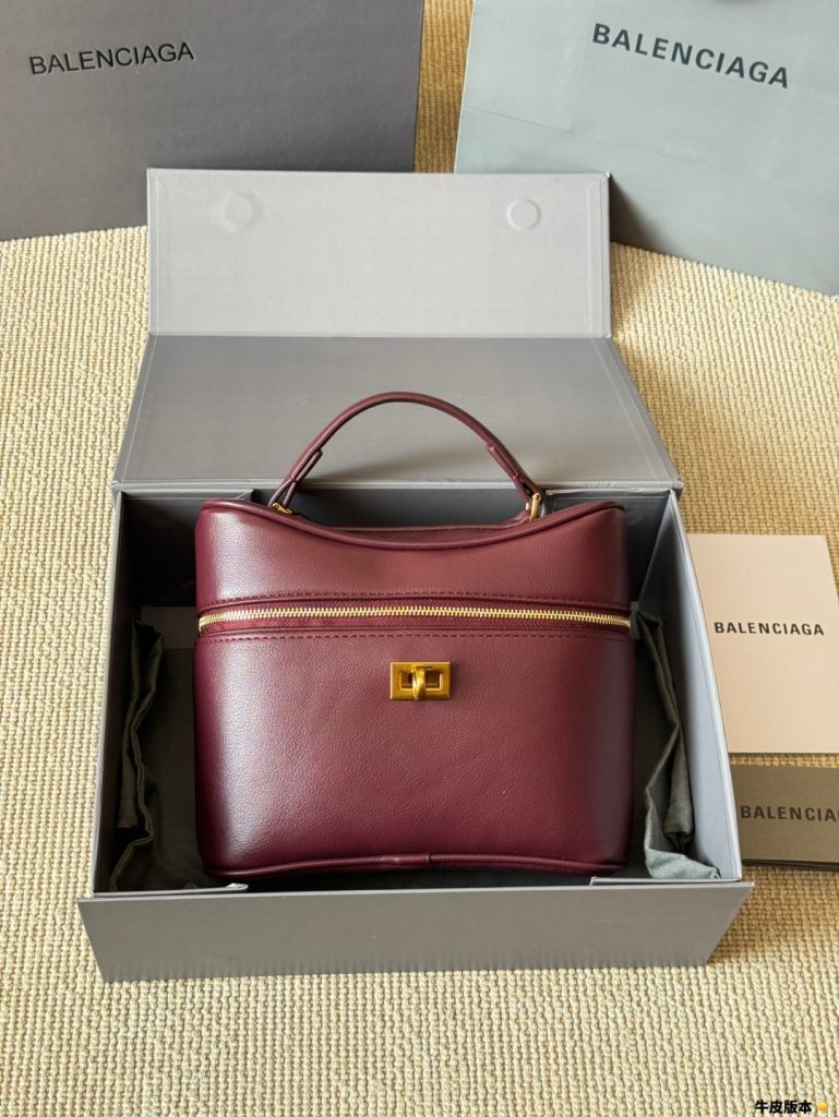 BALENCIAGA バッグ 4色入 🎀 人気のミニボックスバッグ - 画像 2