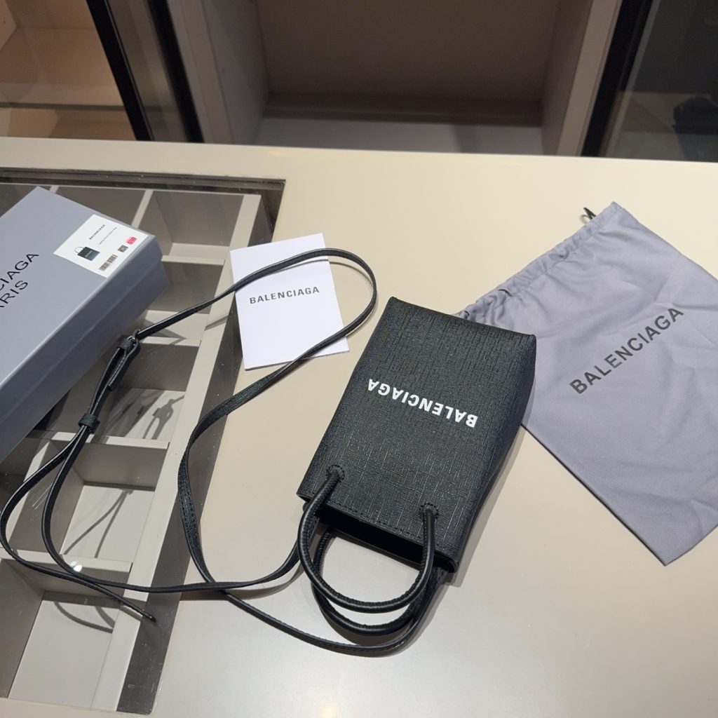 Balenciaga バッグ ミニトート ブラック 1色入 💼 - 画像 8