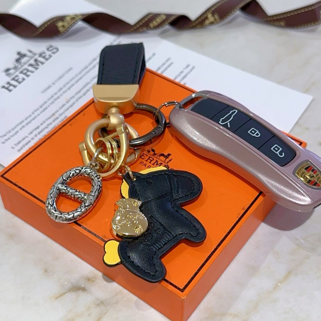 HERMES キーリング ローリングホース 2色入 🐎 - 画像 3