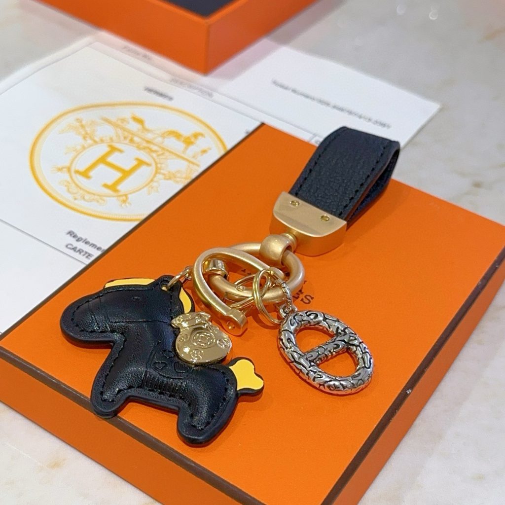 HERMES キーリング ローリングホース 2色入 🐎 - 画像 5