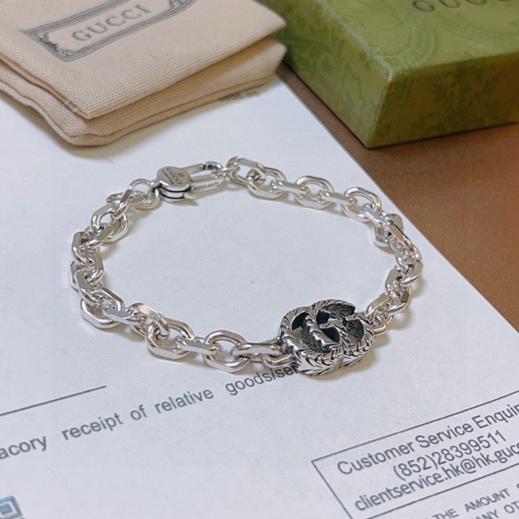 GUCCI ブレスレット シルバー 2色入 💎 - 画像 2