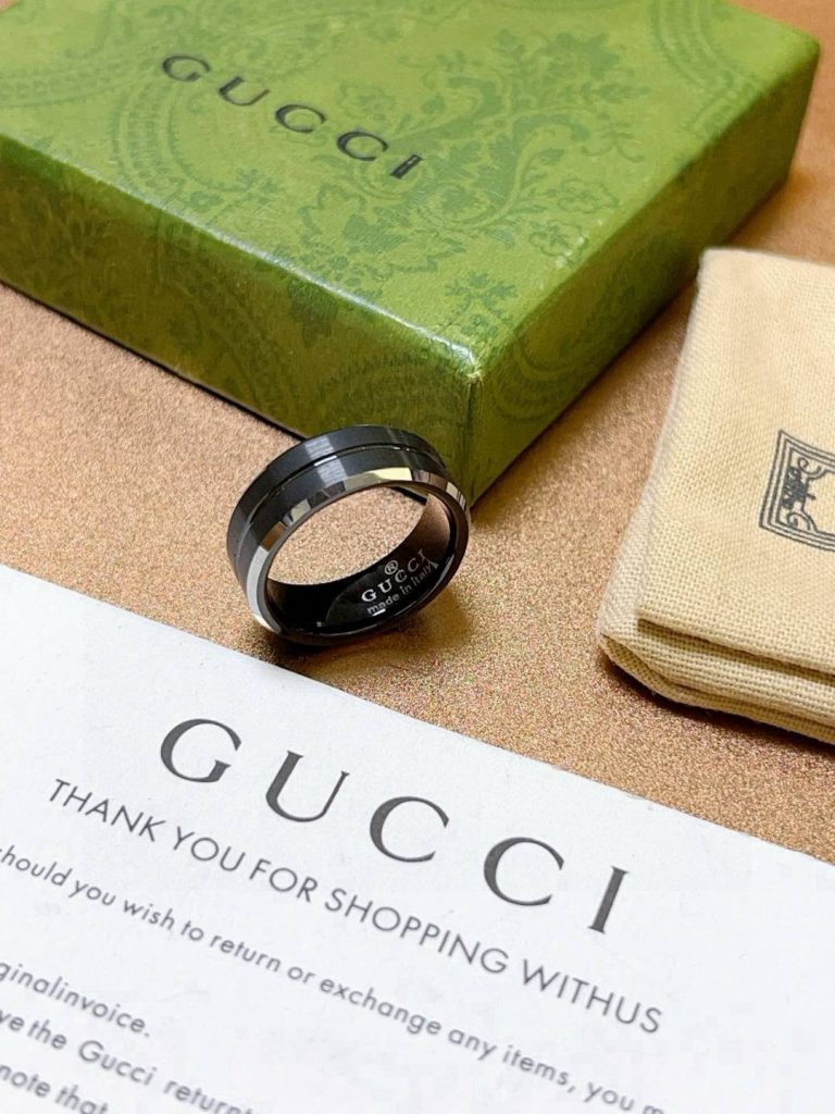GUCCI リング メンズ 2色入 シルバー ブラック 42字入 - 画像 4