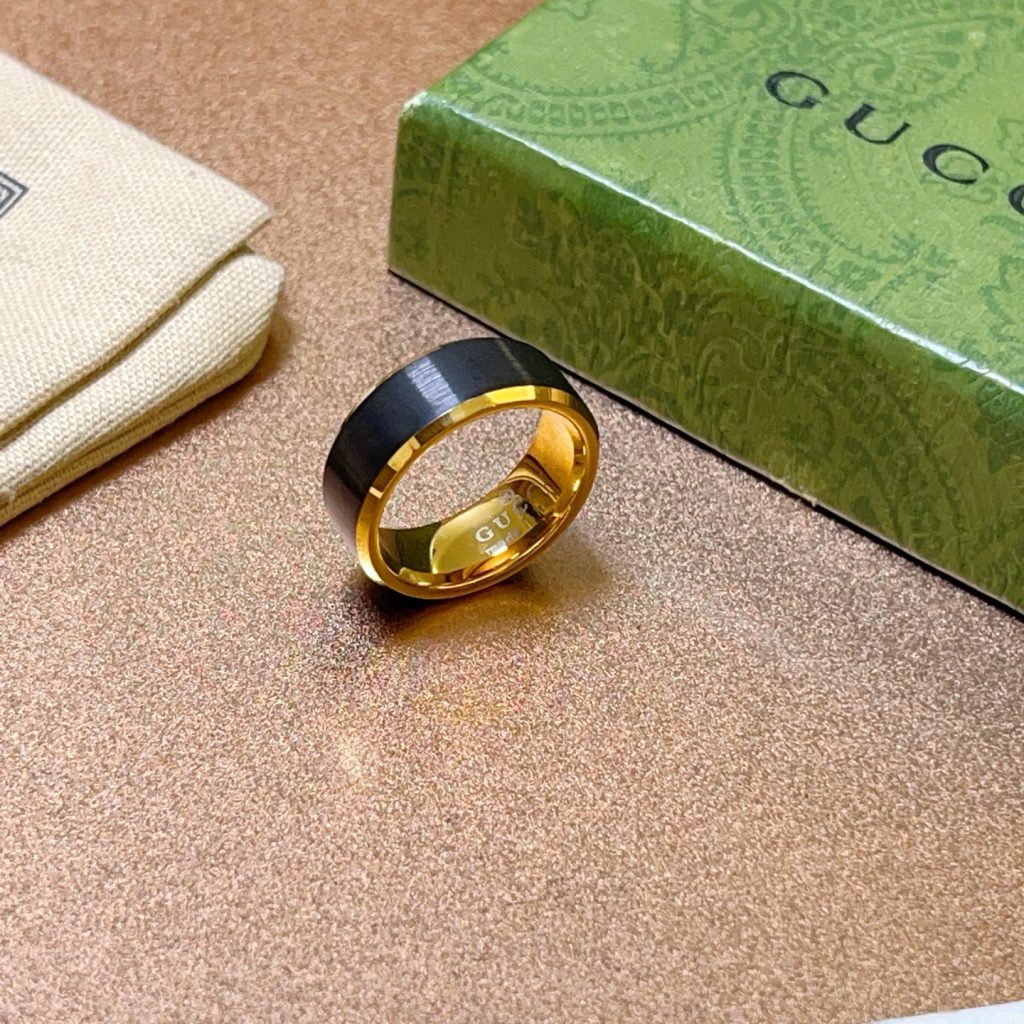 GUCCI メンズ リング ブラックゴールド 2色入 🖤💛 - 画像 2