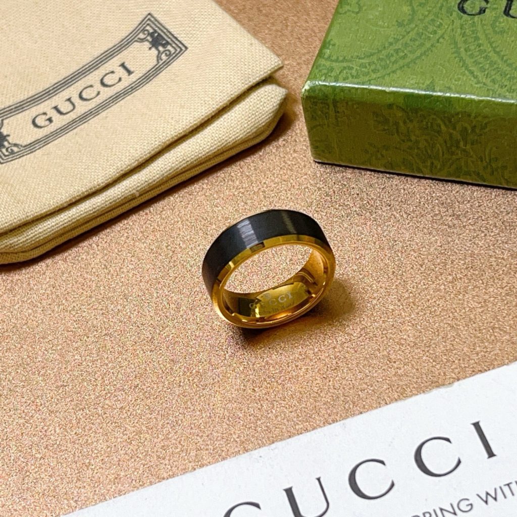 GUCCI メンズ リング ブラックゴールド 2色入 🖤💛 - 画像 8