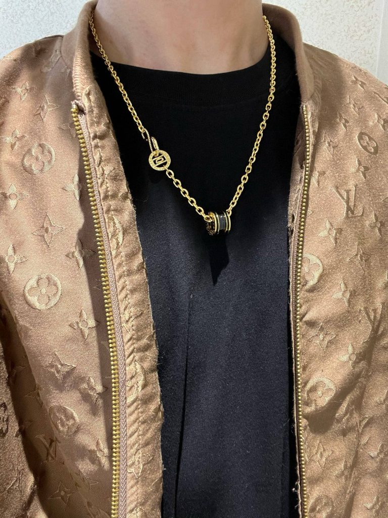 BVLGARI ネックレス ブラック 1色入 💎 - 画像 3