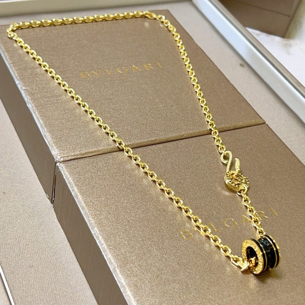 BVLGARI ネックレス ブラック 1色入 💎 - 画像 5