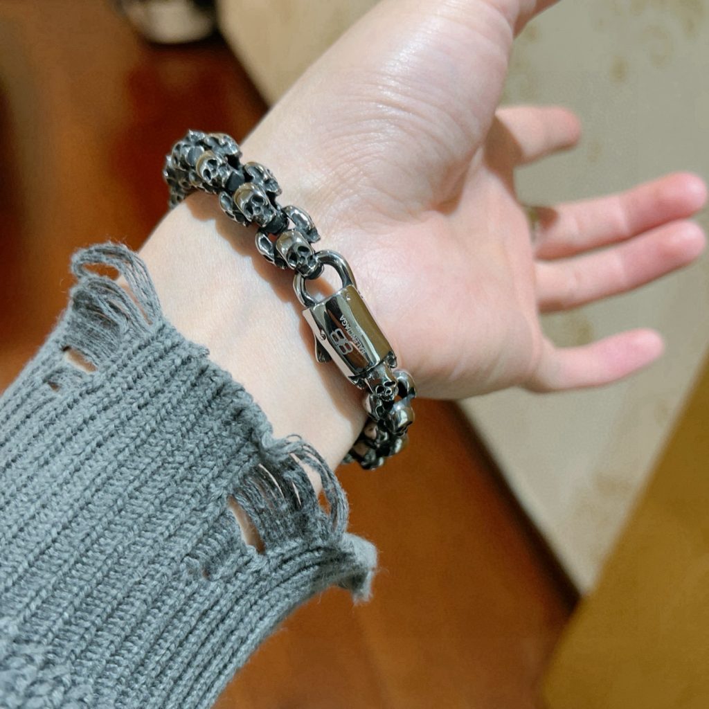 BALENCIAGA ブレスレット スカル メンズ レディース メタル 2色 🖤 - 画像 4