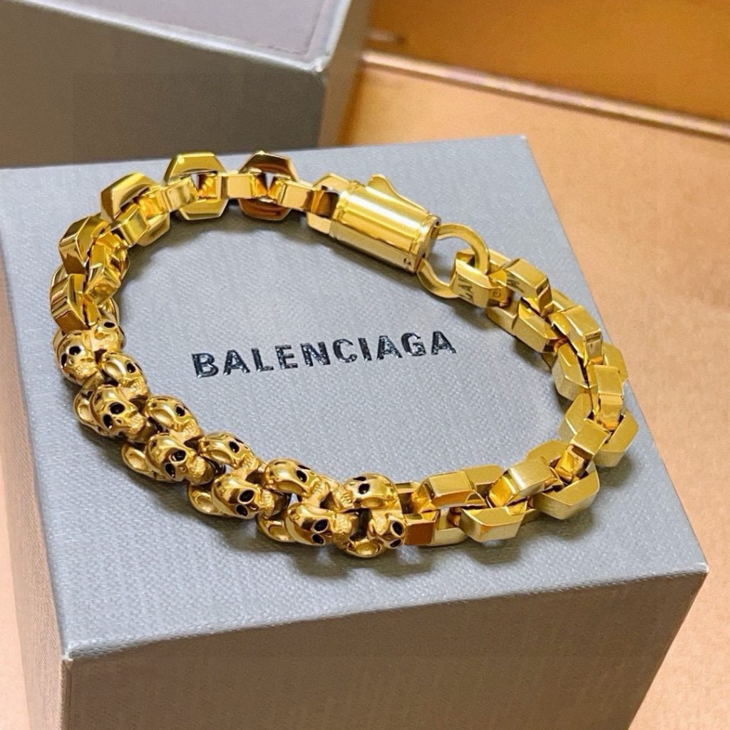 BALenciaga ブレスレット 金色 スカルデザイン シルバーチェーン メンズ ウォッチ 1個 🎁 - 画像 2