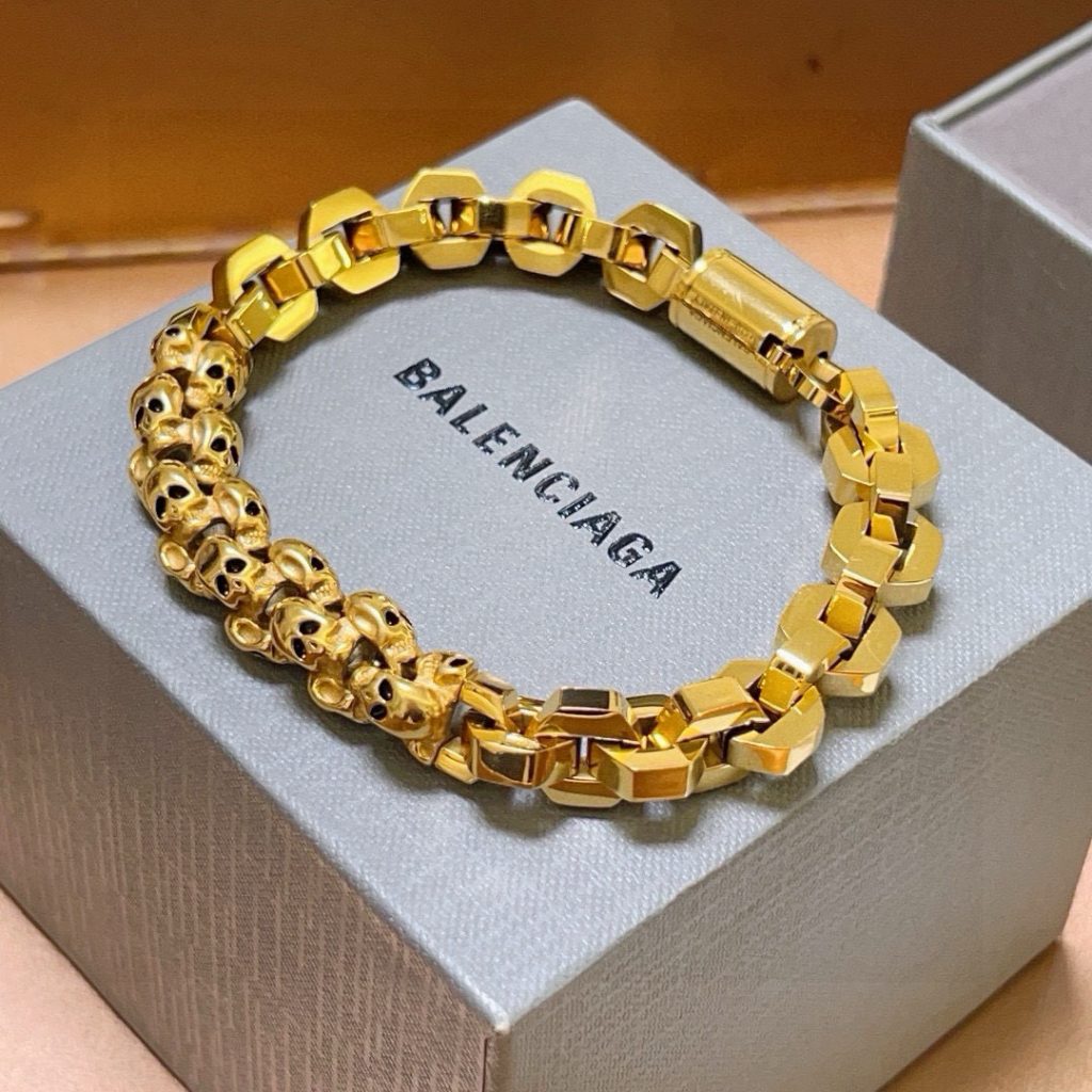 BALenciaga ブレスレット 金色 スカルデザイン シルバーチェーン メンズ ウォッチ 1個 🎁 - 画像 5
