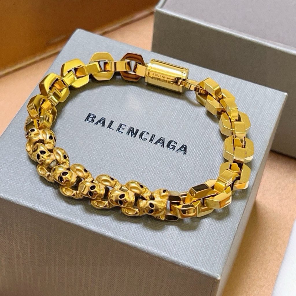 BALenciaga ブレスレット 金色 スカルデザイン シルバーチェーン メンズ ウォッチ 1個 🎁 - 画像 8