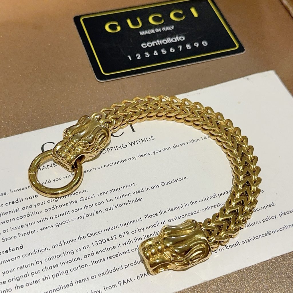 GUCCI ブレスレット 金色 2色入 💎 - 画像 2