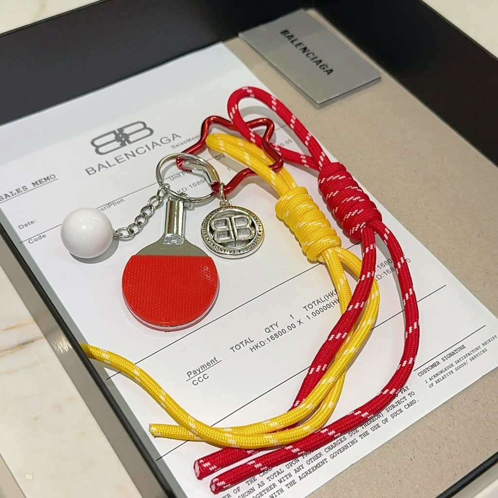 BALENCIAGA キーチェーン テニスラケット ピンロッド 2色入 🎾 - 画像 2