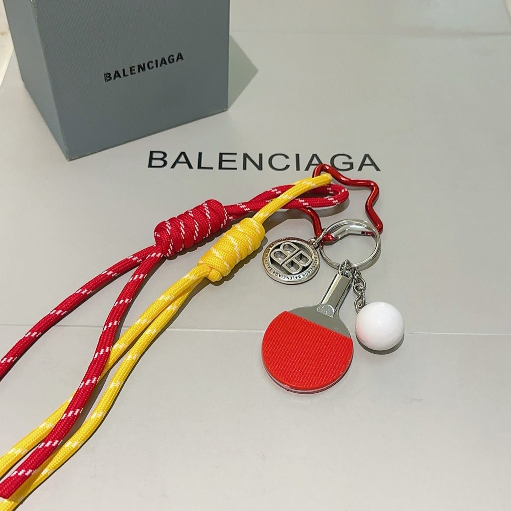 BALENCIAGA キーチェーン テニスラケット ピンロッド 2色入 🎾 - 画像 6
