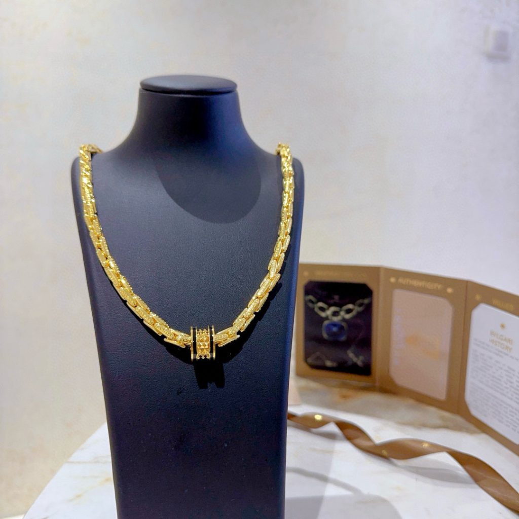華やかな BVLGARI ネックレス 4色入 💎 - 画像 8