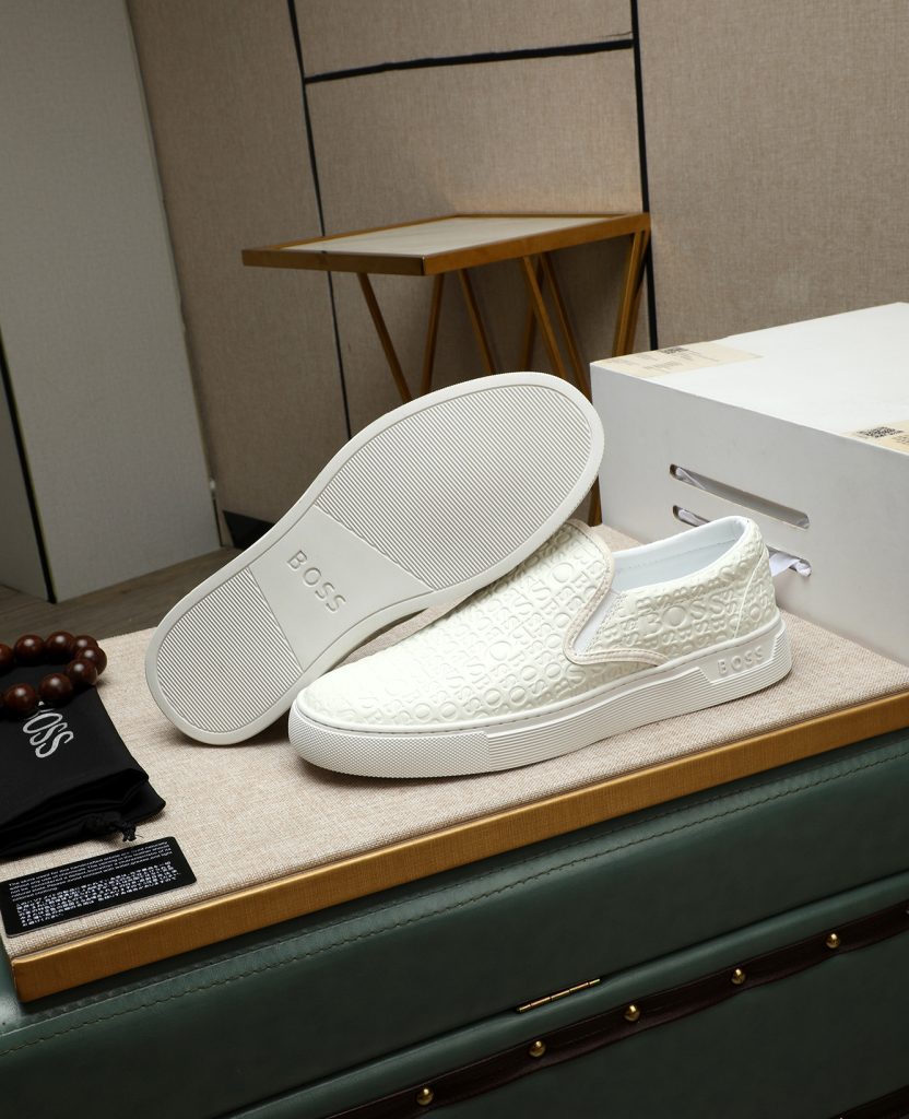 BOSS メンズスニーカー 3色 1足履き ロゴプレス ホワイト シューズ 80個以上 - 画像 4