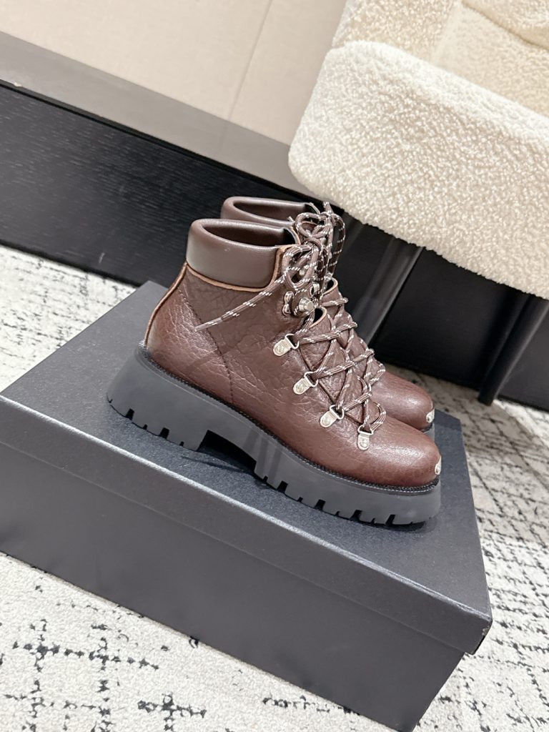 エレガントな ALEXANDER WANG レディース ブーツ ブラウン 1色入 - 画像 2