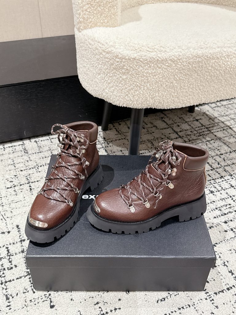 エレガントな ALEXANDER WANG レディース ブーツ ブラウン 1色入 - 画像 3