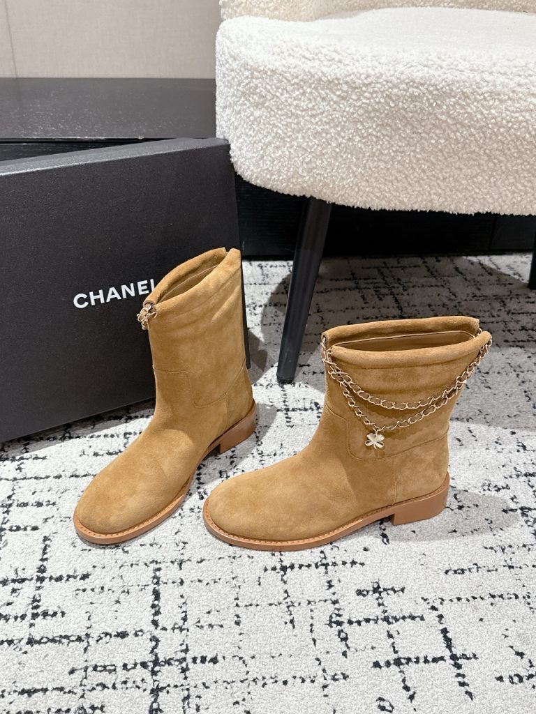 CHANEL レディースショートブーツ サイドチェーン ベージュ 1色入 - 画像 2