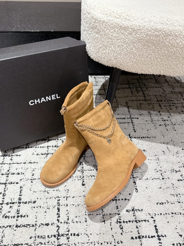 CHANEL レディースショートブーツ サイドチェーン ベージュ 1色入 - 画像 4