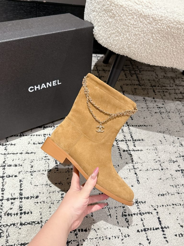 CHANEL レディースショートブーツ サイドチェーン ベージュ 1色入 - 画像 5