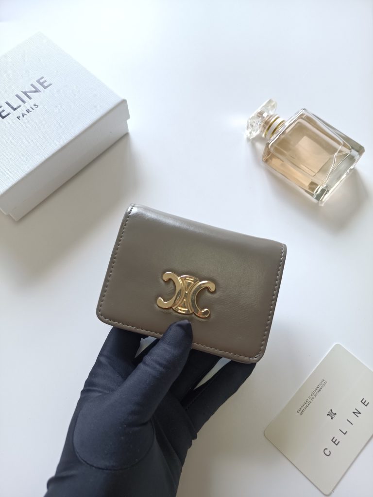 CELINE セリーヌ 二つ折りウォレット グレー 二つ折り財布 財布 靴下付き - 画像 4
