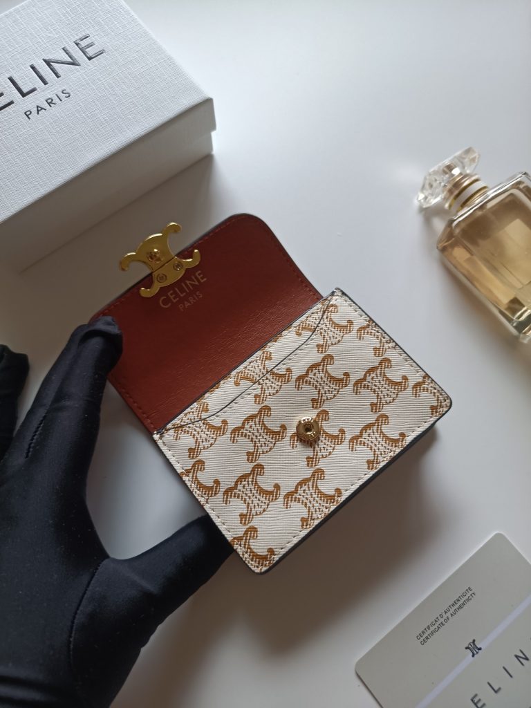 セリーヌ キャンバス ポーチ レディース 財布 クラッチ シグネチャー ロゴ イエロー 1色入 - 画像 5