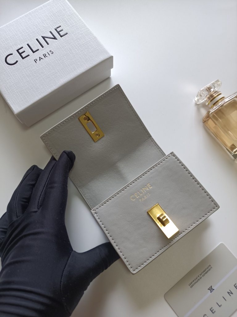 CELINE プチウォレット グレー ファスナー開閉 高級レザー 1色入 - 画像 5