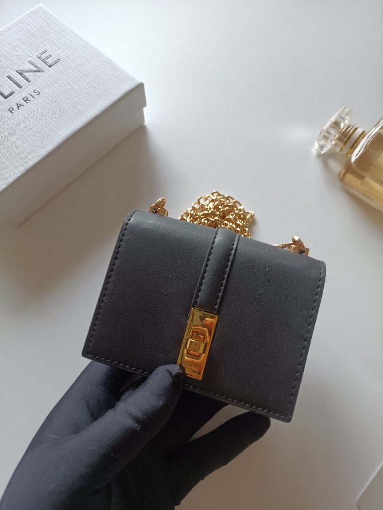 CELINE ブランド ポーチ ブラック チェーン付き キャンバス 2way ショルダー ウォレット - 画像 4