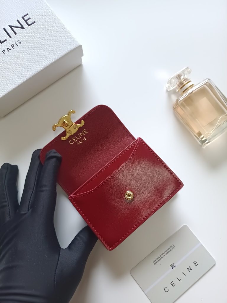 CELINE セリーヌ 財布 レッド ゴールド ロゴ 長財布 1色入 - 画像 5