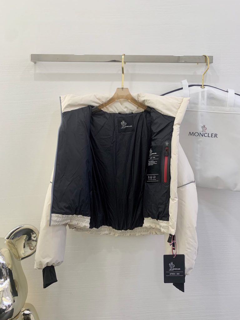 MONCLER 135 ダウンジャケット 反射素材 ブラック ホワイト - 画像 4
