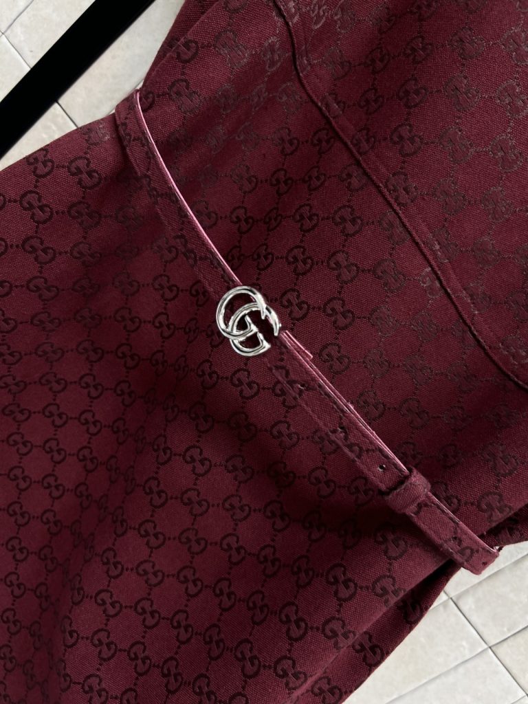 GUCCI 330 グラフィティ グラフィティ柄 レディース ドレス レッド 一色四 25早秋新作 - 画像 3