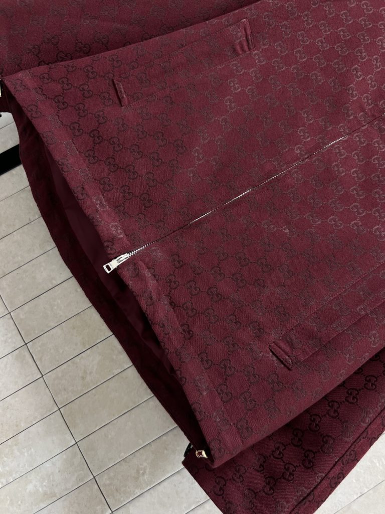 GUCCI 390 グラフィックロゴ ファブリック グラフィック グラフィック レッド インナーレザー ジャケット - 画像 4