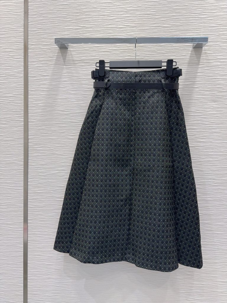 Dior 330 ロゴ柄 ファブリック ブラック | 2025FW ファッションセット | ウエストベルト付き A4収納可 フレアスカート 中丈 100%ポリエステル リンガー イタリア製 (36) - 画像 7