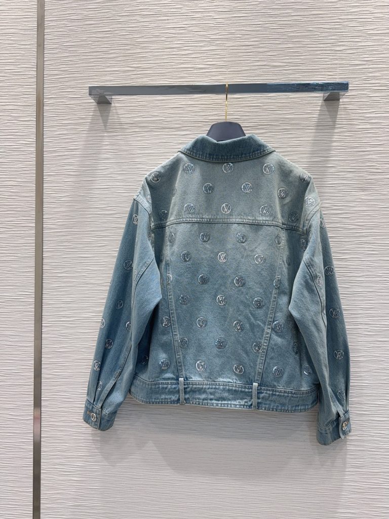 ルイ・ヴィトン 410 デニムジャケット デニム刺繍 オーバーサイズ ロゴ カラー:ライトブルー 素材:100%コットン - 画像 7