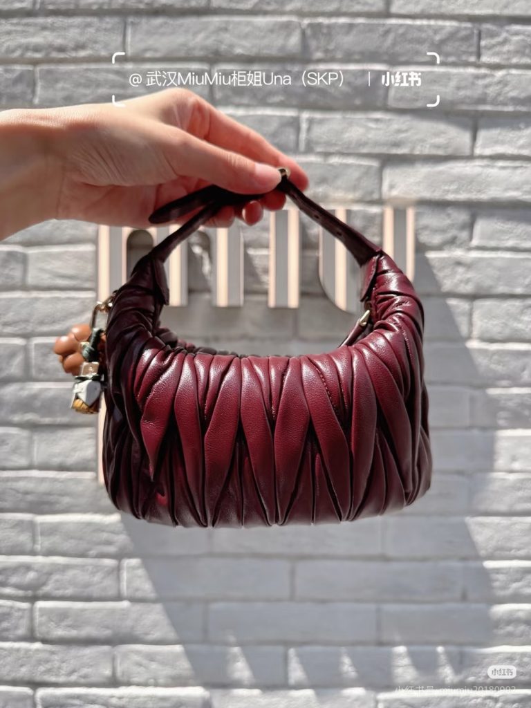 Miu Miu ハンドバッグ マルチカラー レザー | レッド - 画像 6