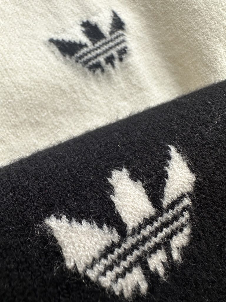 adidas カーディガン レディース 3ストライプス ロゴ刺繍 ミニサイズ ブラック ホワイト キャンバス - 画像 2