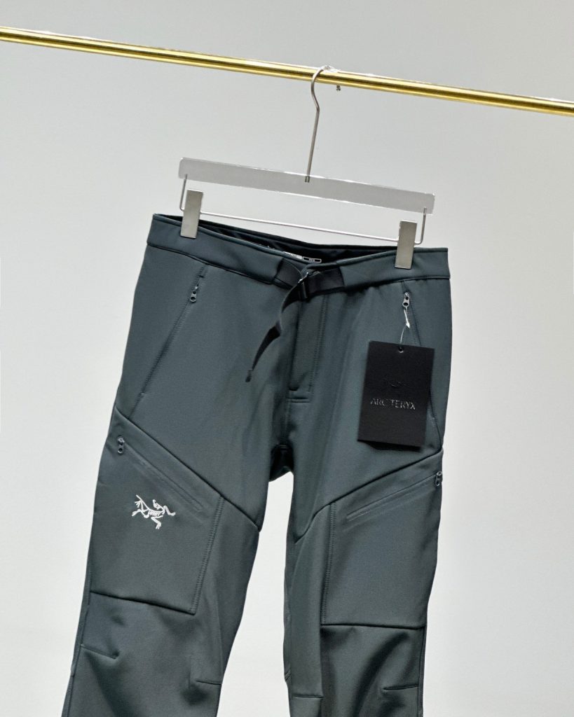 ARC'TERYX パンツ マルチポケット A4収納 軽量 ボトムス ネイビー/ブラック/グレー ナイロン - 画像 6