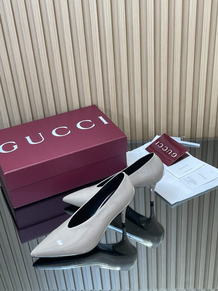 GUCCI グッチ ヘeled ポインテッドトゥ レースアップ ブラック 445833 - 画像 4