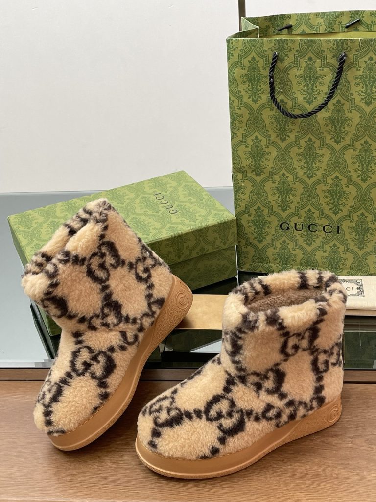 GUCCI グッチ フラットブーツ 本革 軽量 ブラック 全1色 - 画像 2