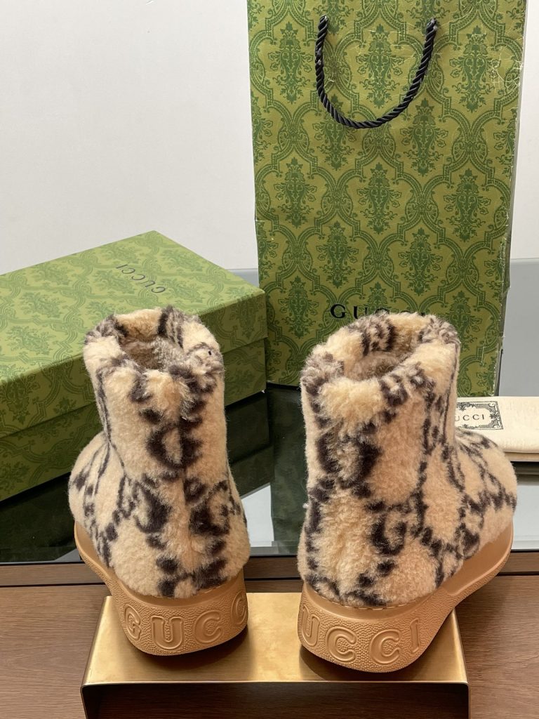 GUCCI グッチ フラットブーツ 本革 軽量 ブラック 全1色 - 画像 8