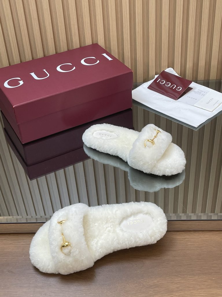 GUCCI グッチ フラットシューズ 本革 軽量 ファー ホワイト - 画像 7