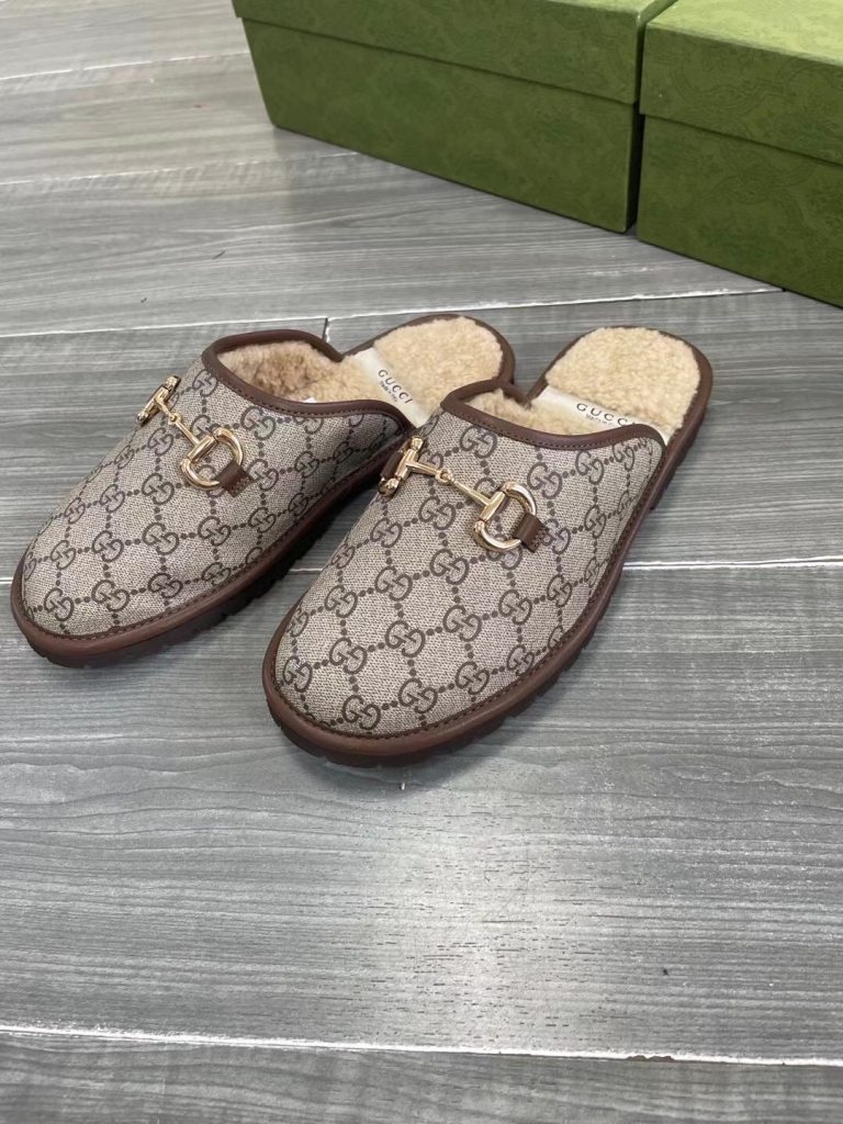 GUCCI グッチ フラットシューズ 本革 軽量 ベージュ 全1色 - 画像 3